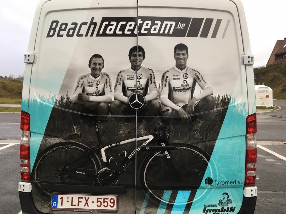 Beachraceteam Moeder Lambik in de media